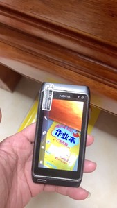 诺基亚N8黑色二手机拍照闪光蓝牙充电触摸正常！其他未测，卡塞