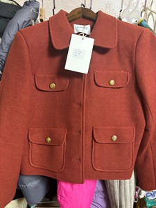 新年红，砖红色夹棉毛呢西装外套，短款小香风棉衣