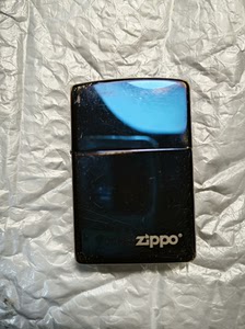 Zippo美国原装冰蓝煤油打火机，190元，姑苏区或相城区自
