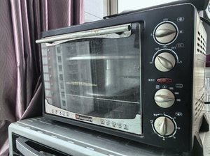 海氏不锈钢电烤箱，容量25L，京东自营店买的。