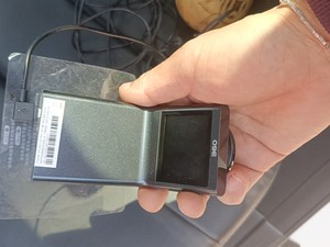 行车记录仪360品牌 可以链接蓝牙 手机可以观看 不用拔卡