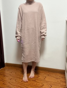 喊朋友韩国代购的一件毛衣，160cm，110斤，稍肥些，带不