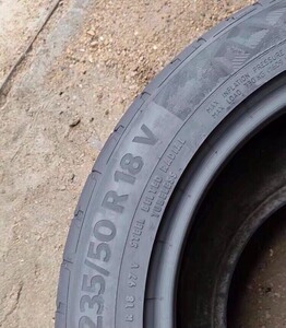 马牌235/50R18  2355018马牌UC6 97V