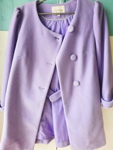 米拉格专柜正品，薰衣草紫，九分袖呢子大衣，30%羊毛，有一定