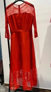 季候风蕾丝红色连衣裙160