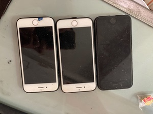 Apple/苹果iPhone6手机16G共三台：自用流畅无故