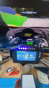 模拟赛车仪表，14颗rgb灯，4.3寸触摸屏，3d打印外壳。