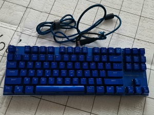 雷神蓝血人K750B机械键盘黑轴rgb 87键，功能完好未损