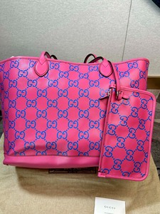 Gucci 粉色logo购物袋 子母包明星们同款 尺寸40