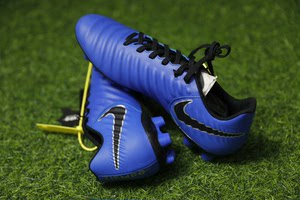 全新耐克NIKE 传奇7 Legend 7牛皮 AG足球鞋