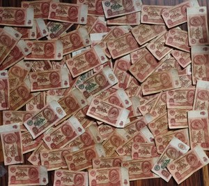 十张苏联列宁像10卢布纸币 流通品相，如图 现货9000多张