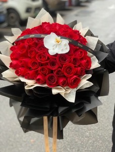 52朵朵玫瑰花束鲜花速递同城配送女友生日青岛鲜花店