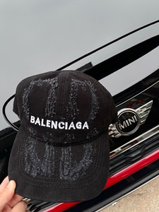 Balenciaga/巴黎世家黑色鸭舌帽，男女同款，均码