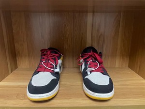 aj1 low 黑黄脚趾 42 橙色很好 799