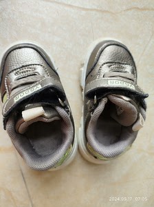 同城郴州市内自提  儿童秋季运动鞋，16码，1双