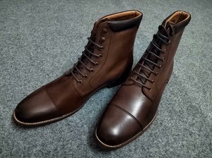 ALDO男鞋高帮鞋商务休闲皮鞋短靴42码，头层牛皮鞋面，全新