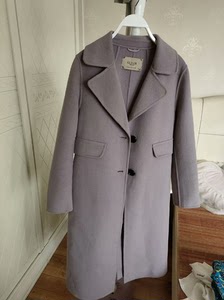 浅紫色全羊毛呢子大衣，修身版型稍宽松版型，实体专卖店899买