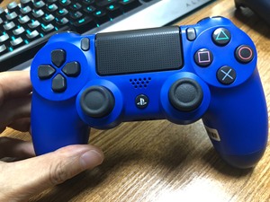PS4原装二手手柄成色见图，已经测试无任何问题，正版日版！售