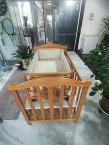 卡比龙品牌纯实木婴儿床，带摇床，可当拼接床，宽72cm，长1