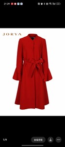 卓雅全羊毛红色大衣，专柜购买，没穿过几次，165的，300包