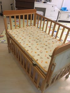 小龙哈彼儿童床   带床垫   内长110宽65高40