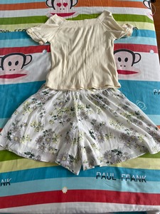 日系夏季裙装 honeys的 日本旅游时买的 回来没穿几次就