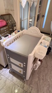 乐亲抽拉式尿布台多功能婴儿护理台二合一垫子收纳盒换尿布置物架
