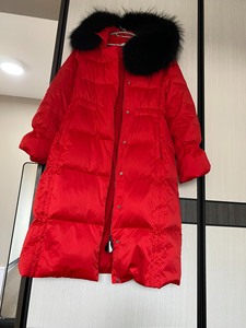 卡洛琳 CAROLINE 专柜正品冬款6码正红色皮草羽绒服