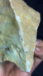 贵翠 原石  尺寸11-7-5厘米 重量:0.55千克