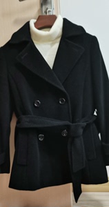 成衣阁黑色羊毛大衣短款小个子  面料柔软舒适 衣长约66cm
