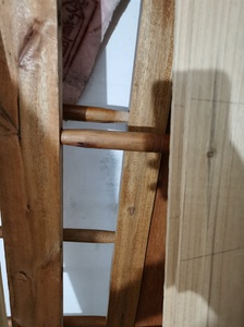 闲置1.5米宽木制板床，不是人造板的，全部都是木制材料，有想