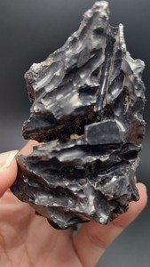 碳陨石 超导碳 广西巴马超导碳 富勒烯