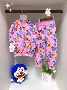 迪士尼联名满印维尼小熊粉色运动套装