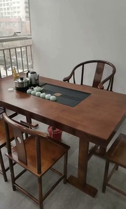 出售一台茶桌 长度一米六一桌子五把椅子