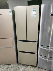 冰箱康佳四门冰箱。300升超大容量的，成色很棒如图。满足囤货