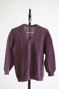 雪青色浅紫色九十年代自己母亲手工织的纯羊毛开衫毛衣，织好后没