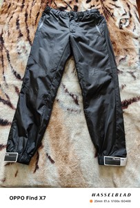 Prada，018系列尼龙裤，底裤用了魔术贴设计，44码，百