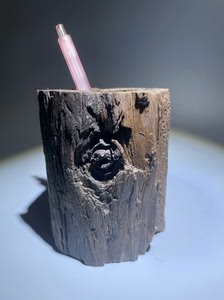 木化石笔筒