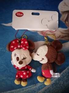 上海迪士尼商店 米奇米妮毛绒公仔锁匙挂件 专柜正品全新带吊牌