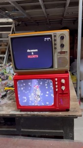 怀旧老电视机14寸改装液晶显示器电视机 插优盘播放视频 外观