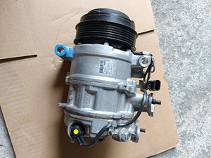 奔驰B200 C180 c200l c300压缩机空调泵拆车