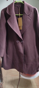 商场撤店全新闲置女士羊绒大衣双面绒深藕褐色一件，适合身高一米