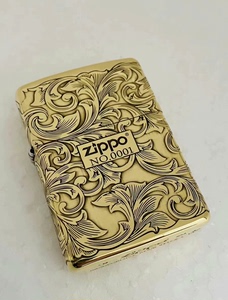 Zippo/之宝Zippo纯铜盔甲富贵花唐草， 厚度为普通机