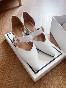 澳洲设计师品牌OZLANA 珍珠 复古 凉鞋 单鞋