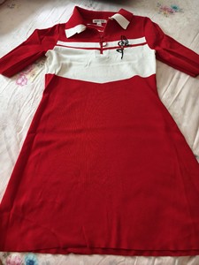 season wind 针织连衣裙，160码，可以穿到98斤