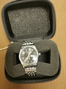 FEDYLON1868名牌手表，带盒，出售