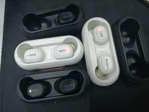 低价出售一批闲置QCYT1C蓝牙耳机无线耳机左右耳补件充电仓