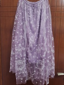 阔色kuose紫色星空刺绣网纱拼接丝绒半身裙