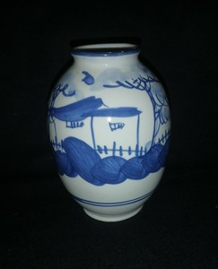 酒瓶 景德镇陶艺大师手绘收藏品:玉风窑 青花瓶（2）