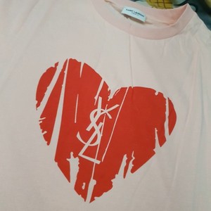 YSL短袖圣罗兰T恤男经典款淡粉色上衣XS码正品，专柜购买，